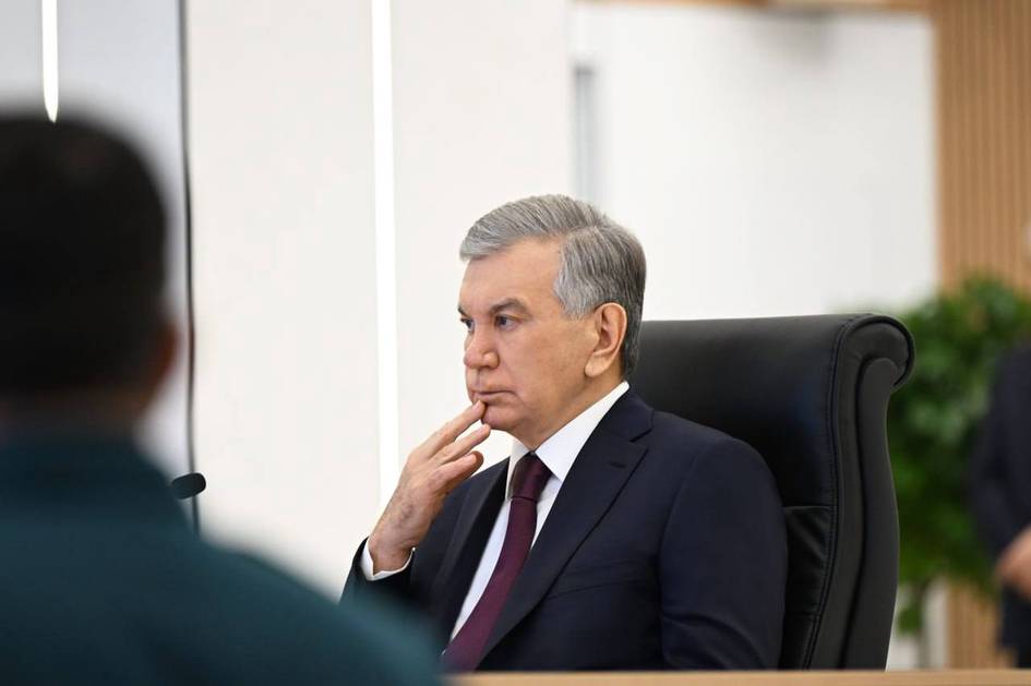 Шавкат Мирзиёев банклар ва ички ишлар ходимларини киберхавфсизлик бўйича ўқитишни кучайтиришни топширди